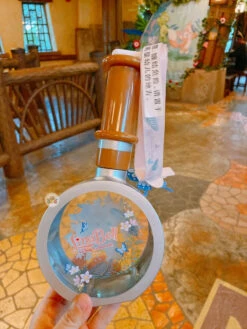 SHDL - LinaBell Souvenir Drink Bottle -Disney 316E850E FF0E 490A BB63 2B3A7CAC1F54