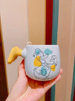 SHDL - Donald Duck With 3D Handle Mug -Disney 404DF599 9FBA 4458 A770 E46D13EDFEF0