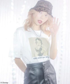 Japan Exclusive - Beauty And The Beast Belle "The Book Was Better" Clipping Art T Shirt For Adults 7 Japan Exclusive - Beauty And The Beast Belle "The Book Was Better" Clipping Art T Shirt For Adults -Disney 75126669b 14 d 500