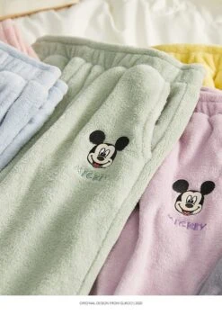 China Disney Collaboration - GK Mickey Mouse Fleece Pants (8 Colors / Woman) 18 China Disney Collaboration - GK Mickey Mouse Fleece Pants (8 Colors / Woman) -Disney O1CN01rqcPcL1S6jBx69Zu1 1740722198