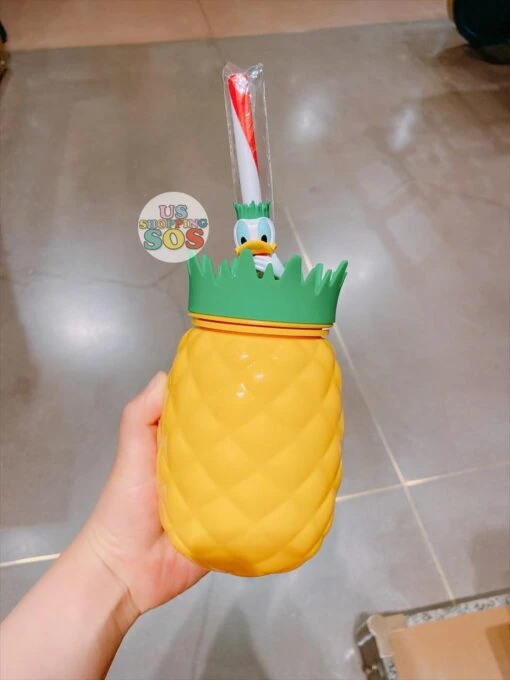 SHDL - Donald Duck Pineapple Drink Bottle With Straw