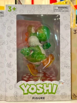 Universal Studios - Super Nintendo World - Yoshi Figure
