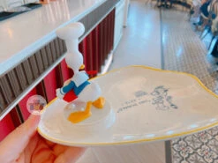 SHDL - Donald's Dine 'n Delights Exclusive Chef Donald Duck Dessert Plate 7 SHDL - Donald's Dine 'n Delights Exclusive Chef Donald Duck Dessert Plate -Disney image 1ed7c9cb 8f3f 4c8b be5f 0ad50c1381ae