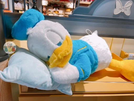 SHDL - Donald Duck Home Collection X Donald Duck Sleeping Plush Toy & Pillow