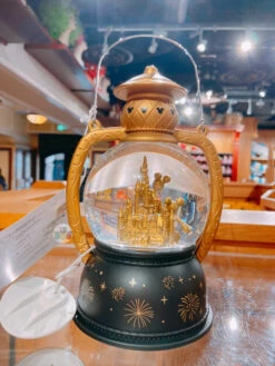 SHDL - Light Up Lantern Shaped ‘Mickey Mouse & Shanghai Disney Castle’ Snow Globe 7 SHDL - Light Up Lantern Shaped ‘Mickey Mouse & Shanghai Disney Castle’ Snow Globe -Disney image 4209417c e1b7 462a 8f31 42a9b1af63f0