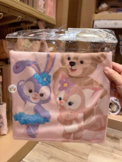 HKDL - Duffy & Friends Cool Towel With Hoodie