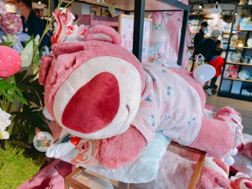 SHDL - "2023 Lotso Home Collection" X Tissue Box Holder