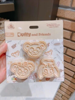 SHDL - Duffy & Friends Kitchen Collection X Cookie Cutter