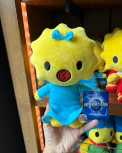 Universal Studios - The Simpsons - Maggie Cutie Plush Toy